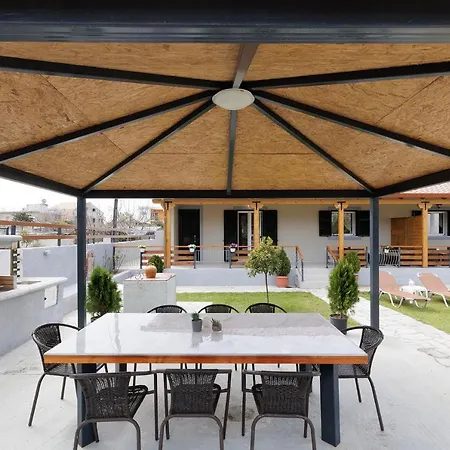 Сasa de vacaciones Planet By Konnect - Shared Bbq&garden Ypsos